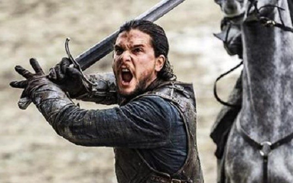 Kit Harington, o bastardo Jon Snow, em episódio exibido ontem (19) de Game of Thrones - Divulgação/HBO