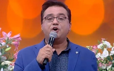 Geraldo Luís durante o Domingo Show do último domingo, em que se ofendeu com um 'aham' - Reprodução/TV Record
