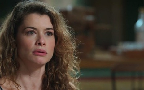 Isabel (Alinne Moraes) em cena da novela das seis da Globo; espírito vai assombrar sono da vilã - Reprodução/TV Globo