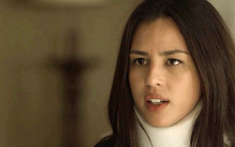Laura (Yanna Lavigne) em cena da novela das nove; mimada jogará o ex-noivo contra a mãe - Reprodução/TV Globo