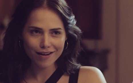 Rosa (Letícia Colin) terá novas cenas de sexo com personagem de Chay Suede na novela das nove - Fotos: Reprodução/TV Globo