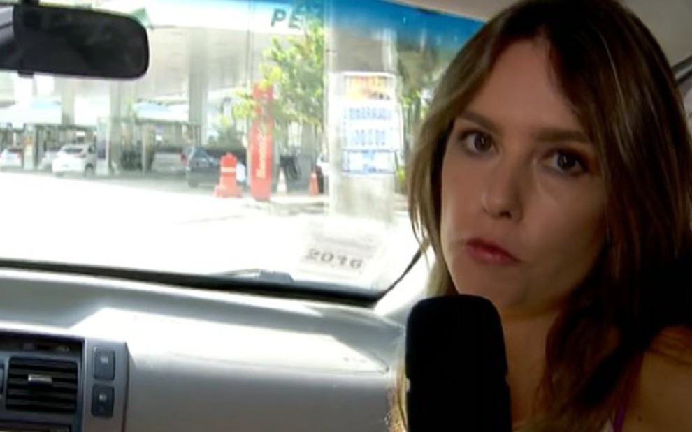 Luiza Zanchetta em reportagem sobre postos de gasolina no Bom Dia SP de 14 de abril - Reprodução/TV Globo