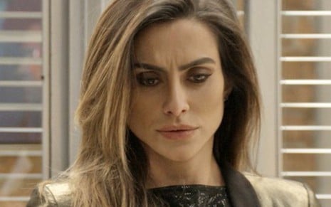 Cleo Pires (Tamara) ficará arrasada com decisão de juiz em audiência na terça-feira (25) - Reprodução/TV Globo