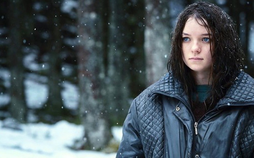 Com 19 anos, Esme Creed-Miles é uma adolescente em Hanna, uma das poucas personagens teen da Amazon - Divulgação/Amazon