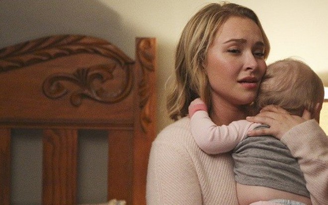 Hayden Panettiere em episódio de Nashville; atriz e personagem com depressão pós-parto - Divulgação/ABC