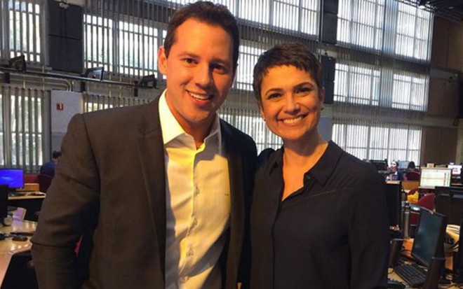 Dony De Nuccio e Sandra Annenberg na Redação da Globo de São Paulo, ontem (2) - Reprodução/Instagram