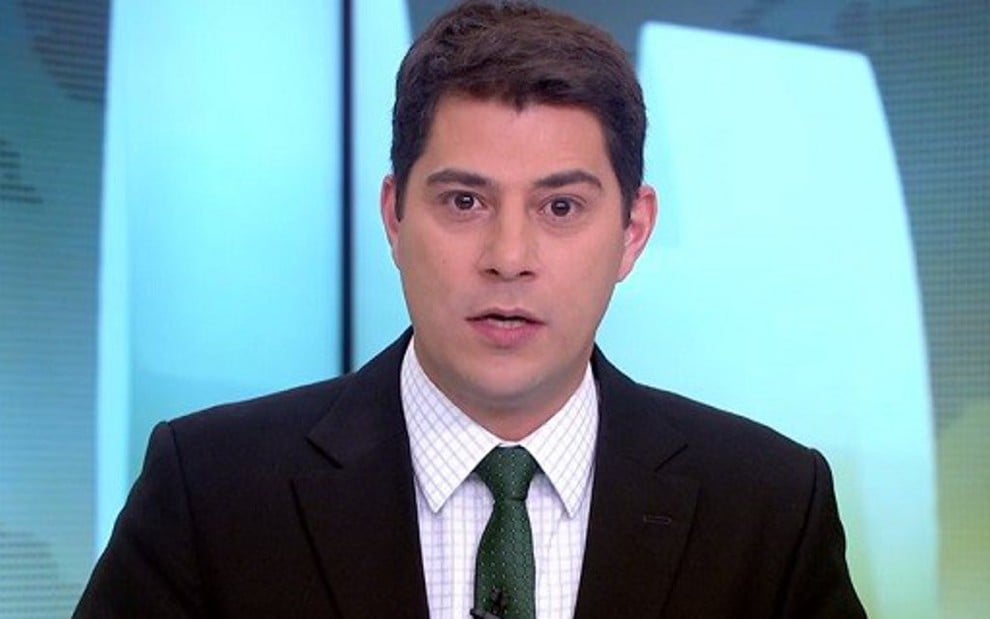 Evaristo Costa no Jornal Hoje de ontem (26); jornalista vai deixar a Globo após quase 20 anos - Reprodução/TV Globo