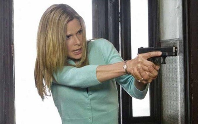 A atriz Kyra Sedgwick, vencedora de Emmy e Globo de Ouro, em cena da série The Closer - Divulgação/TNT