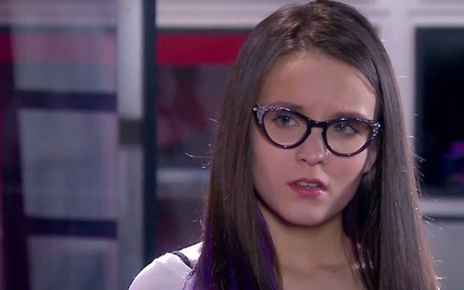 A atriz Larissa Manoela em cena de Cúmplices de um Resgate, de ontem (12) - Reprodução/SBT