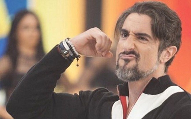 Marcos Mion no Legendários da última sexta-feira (12): oito derrotas seguidas para o SBT - Edu Moraes/Record TV