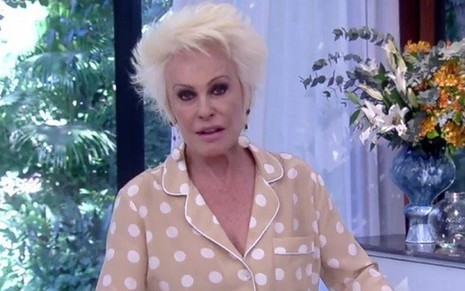 Ana Maria Braga durante o Mais Você de quinta-feira (14), sem a companhia do Louro José - Reprodução/TV Globo