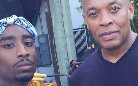 O ator Marcc Rose (à esq.) com o rapper Dr. Dre; fisionomia idêntica a de Tupac - Reprodução/Instagram