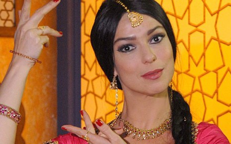 Maria Paula no Casseta & Planeta em 2009, quando fazia paródia de Caminho das Índias - Thiago Prado Neris/TV Globo