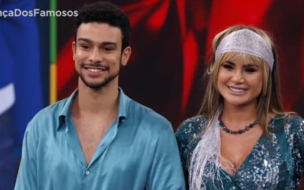 Sérgio Malheiros ao lado de Natacha Horana na estreia da Dança dos Famosos 2018 - REPRODUÇÃO/TV GLOBO
