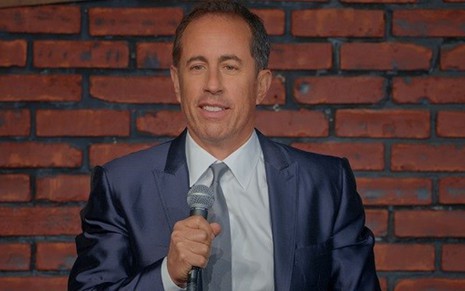 O comediante Jerry Seinfeld em seu primeiro show de stand-up feito para a Netflix - Divulgação/Netflix