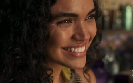 Cleo (Giovana Cordeiro) em O Outro Lado do Paraíso: personagem ouvirá vozes como a avó - Reprodução/TV Globo