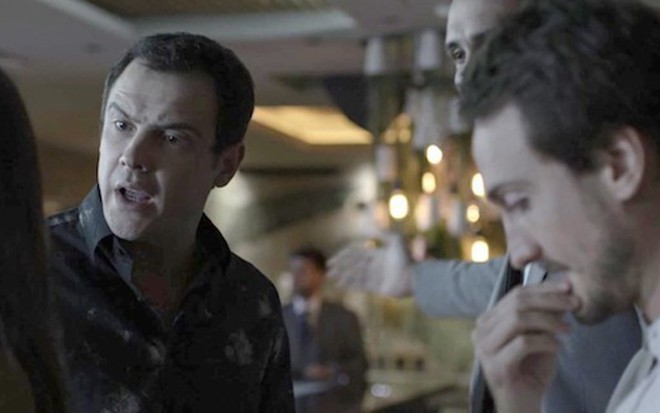 Gael (Sergio Guizé) vai ficar com ciúme de Rafael (Igor Angelkorte) na novela das nove - Fotos: Reprodução/TV Globo