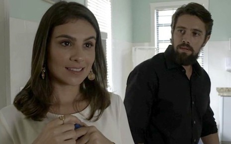 Tônia (Patrícia Elizardo) levará bronca de Renato (Rafael Cardoso) na novela das nove - Fotos: Reprodução/TV Globo