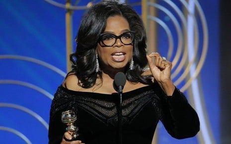 Oprah Winfrey, de 64 anos, recebe prêmio no Globo de Ouro de 2018 pelo conjunto de sua obra - Divulgação/HFPA