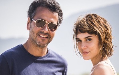 Toni (Marcos Palmeira) terá romance com Maria (Carla Salle) em Os Dias Eram Assim - João Miguel Jr/TV Globo