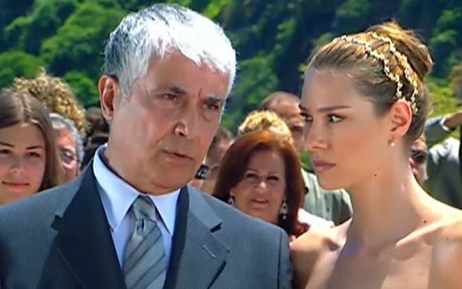 Paulo Figueiredo e Lavínia Vlasak no capítulo da última sexta (16) de Prova de Amor - Reprodução/TV Record