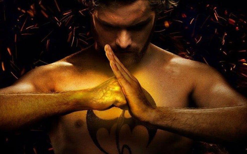 Cartaz promocional de Punho de Ferro com o ator Finn Jones; repercussão negativa inédita  - Fotos: Divulgação/Netflix