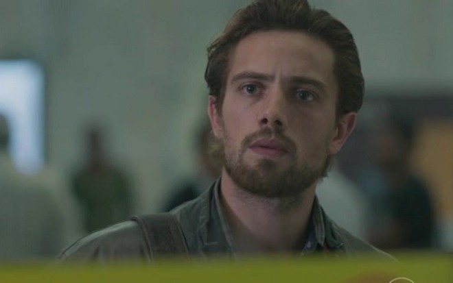 Rafael Cardoso em cena exibida no capítulo de ontem (22), marcando passagem de fase - Reprodução/TV Globo