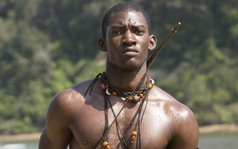 O ator Malachi Kirby interpreta o escravo Kunta Kinte na minissérie Raízes  - Divulgação/History