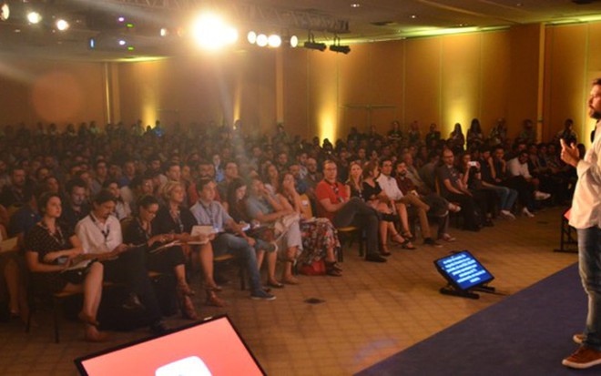 Público assiste a palestra de Alvaro Paes de Barros, executivo do YouTube no Brasil - Divulgação/Rio Content Market