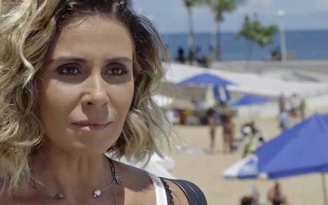 Luzia (Giovanna Antonelli) em cena da novela; segredo da DJ será desvendado pelos filhos - Fotos: Reprodução/TV Globo