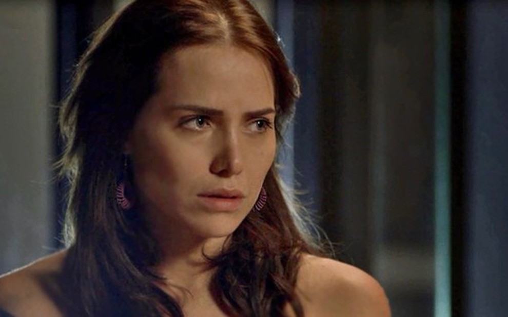 Rosa (Letícia Colin) em cena de Segundo Sol; garota enfrentará reprovação após virada - Reprodução/TV Globo