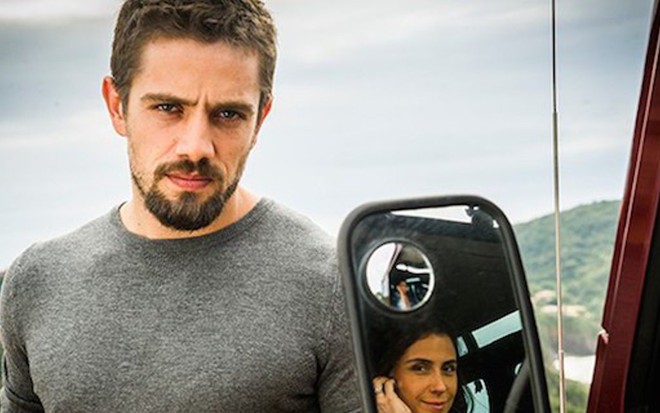 Rafael Cardoso (César) planeja dar golpe na mocinha da novela Sol Nascente - Fotos João Miguel Jr/TV Globo