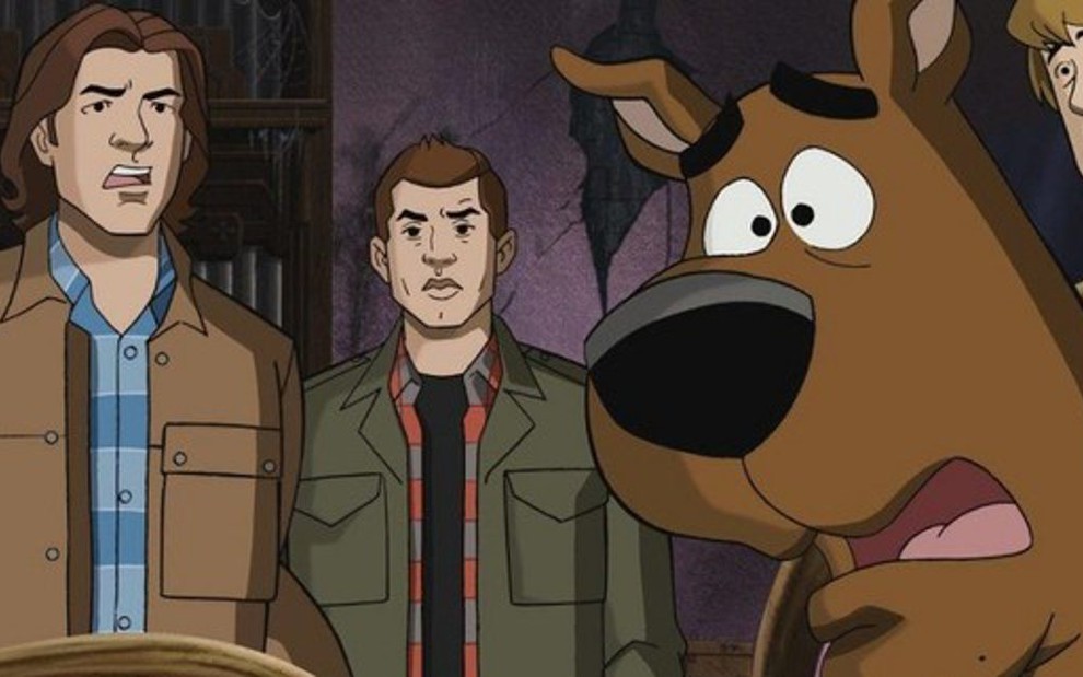 Desenho juntou personagens de Supernatural (Sam e Dean, à esq.) com a turma do Scooby-Doo - Divulgação/The CW