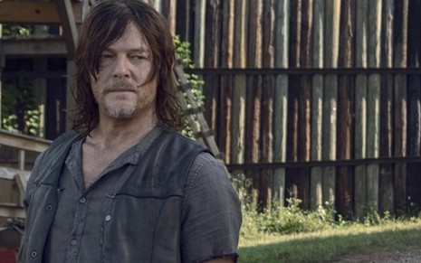 O ator Norman Reedus na nona temporada de Walking Dead; será que o solteirão galã vai se apaixonar? - Divulgação/AMC