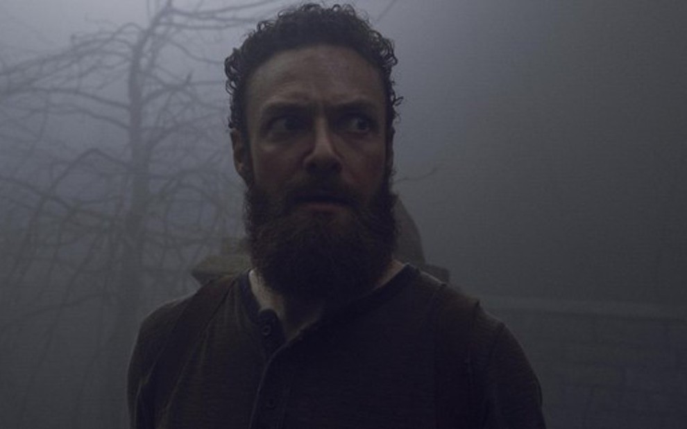 Ross Marquand em cena do oitavo episódio da nona temporada de Walking Dead: Aaron sobreviveu? - Divulgação/AMC