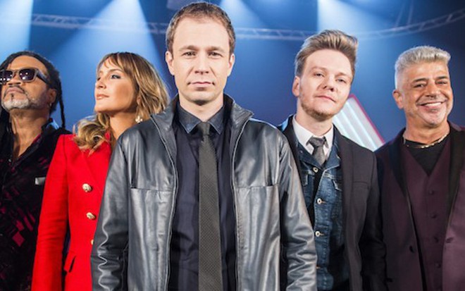 Elenco do The Voice: Carlinhos Brown, Claudia Leitte, Tiago Leifert, Michel Teló e Lulu Santos - João Miguel Jr./TV Globo
