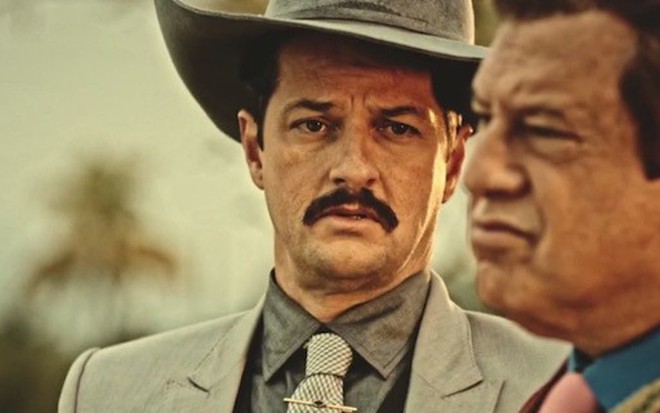 Marcelo Serrado (Carlos Eduardo) e Antonio Fagundes (Afrânio) em Velho Chico, da Globo - Reprodução/TV Globo