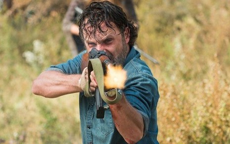 O ator Andrew Lincoln em cena do último episódio da sétima temporada de Walking Dead - Divulgação/AMC
