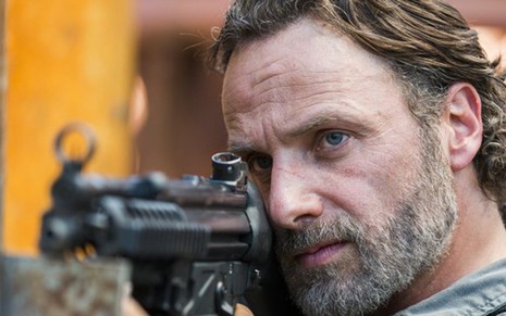 Andrew Lincoln em imagem de Mercy, primeiro episódio da oitava temporada de Walking Dead - Divulgação/AMC