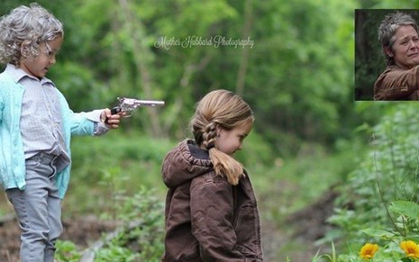 Crianças recriam cena de Walking Dead em que a personagem Carol (destaque) atira em Lizzie - FotosDivulgação/Mother Hubbard Photography