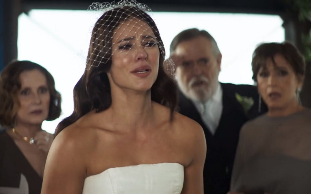 Vivi Guedes (Paolla Oliveira) humilhada pelo noivo no altar: recorde de A Dona do Pedaço no Ibope - REPRODUÇÃO/TV GLOBO