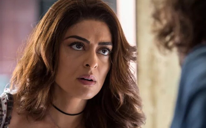 Juliana Paes (Bibi) em A Força do Querer; mulher de traficante armará barraco com rival - Fábio Rocha/TV Globo