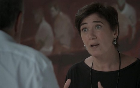Lilia Cabral (Silvana) em cena de A Força do Querer; arquiteta fingirá tentativa de suicídio - Reprodução/TV Globo
