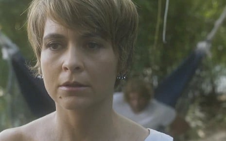Cláudia Abreu (Helô) em A Lei do Amor; galerista terá certeza de que viu garota desaparecida - Reprodução/TV Globo