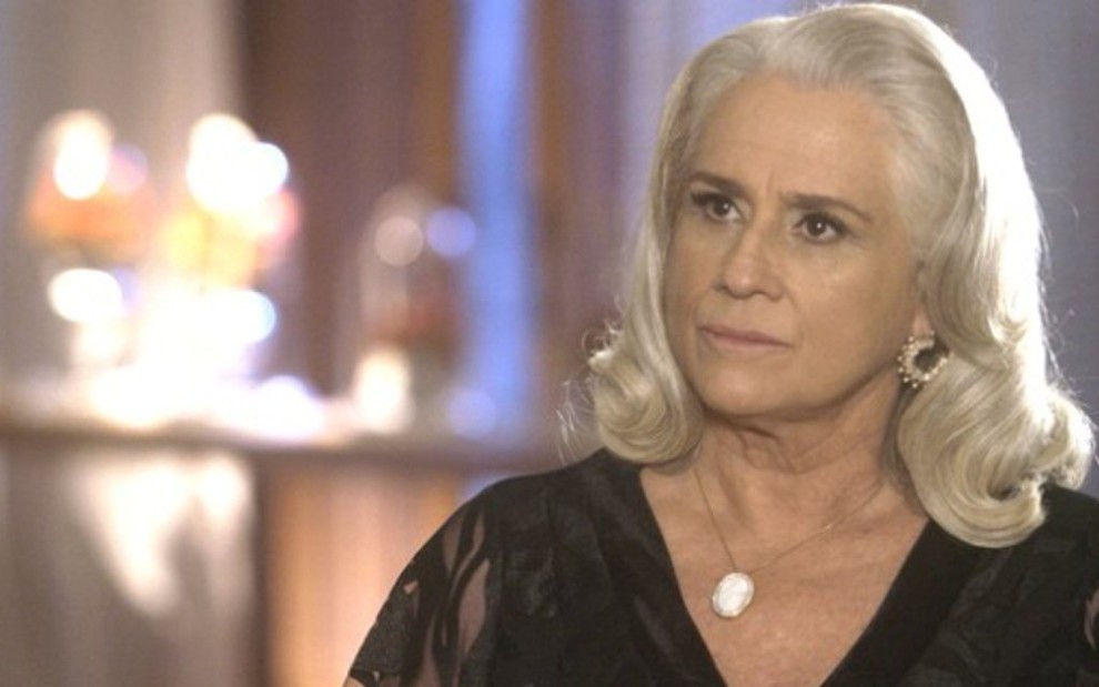 Vera Holtz (Magnólia) em cena de A Lei do Amor; vilã será alvo de escândalo após denúncia - Reprodução/TV Globo