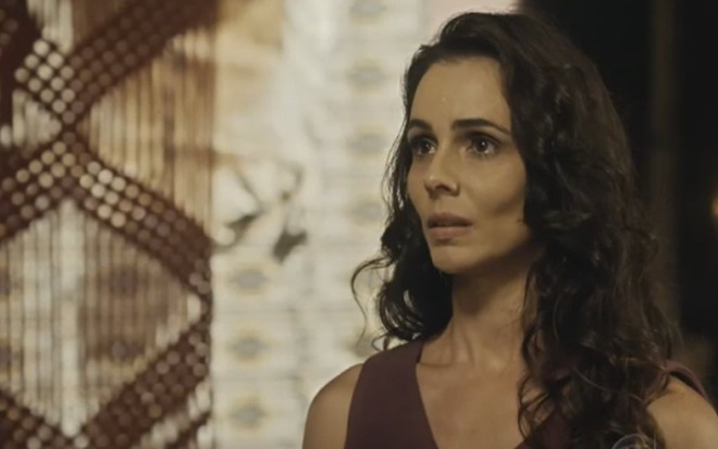 Miriam Freeland (Raabe) em cena de A Terra Prometida, novela bíblica da Record - Reprodução/Record