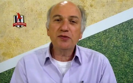 O jornalista e narrador esportivo Alberto Léo em depoimento para a TV Brasil - Reprodução/Youtube