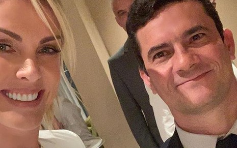 Ana Hickmann tirou selfie com o ministro Sérgio Moro e dividiu opinião de seguidores - Reprodução/Instagram