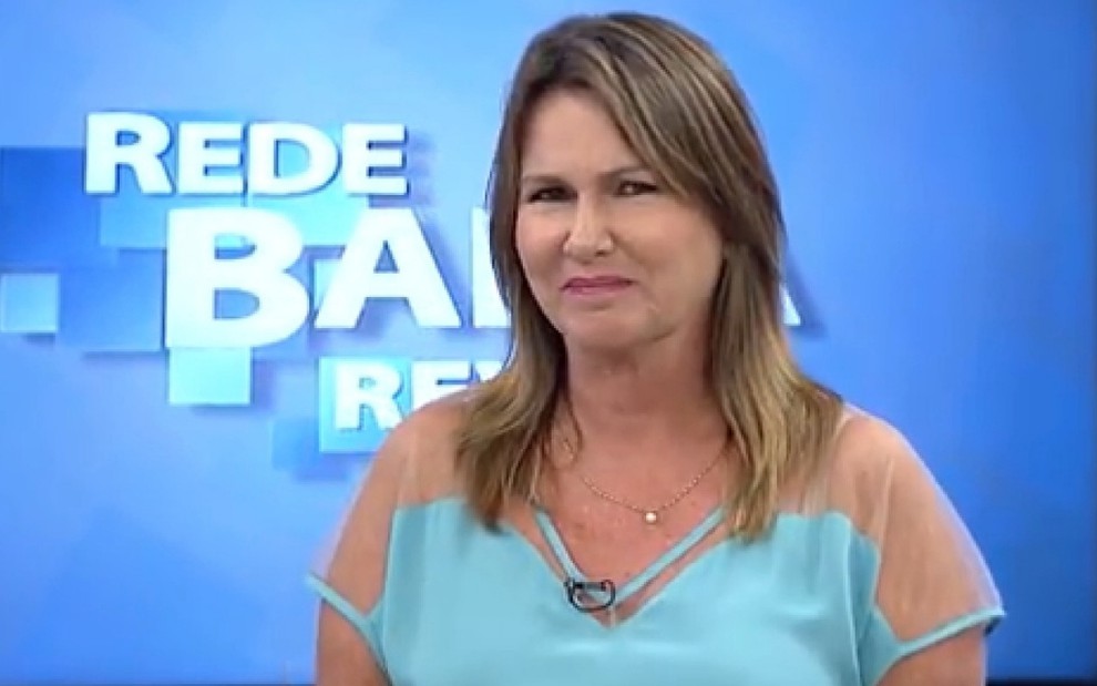 Anna Valéria no Rede Bahia Revista, que ela apresentou em 2014; experiente, jornalista foi desligada após 31 anos - REPRODUÇÃO/TV GLOBO