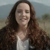 Ana Carolina no clipe da música Não Tem no Mapa